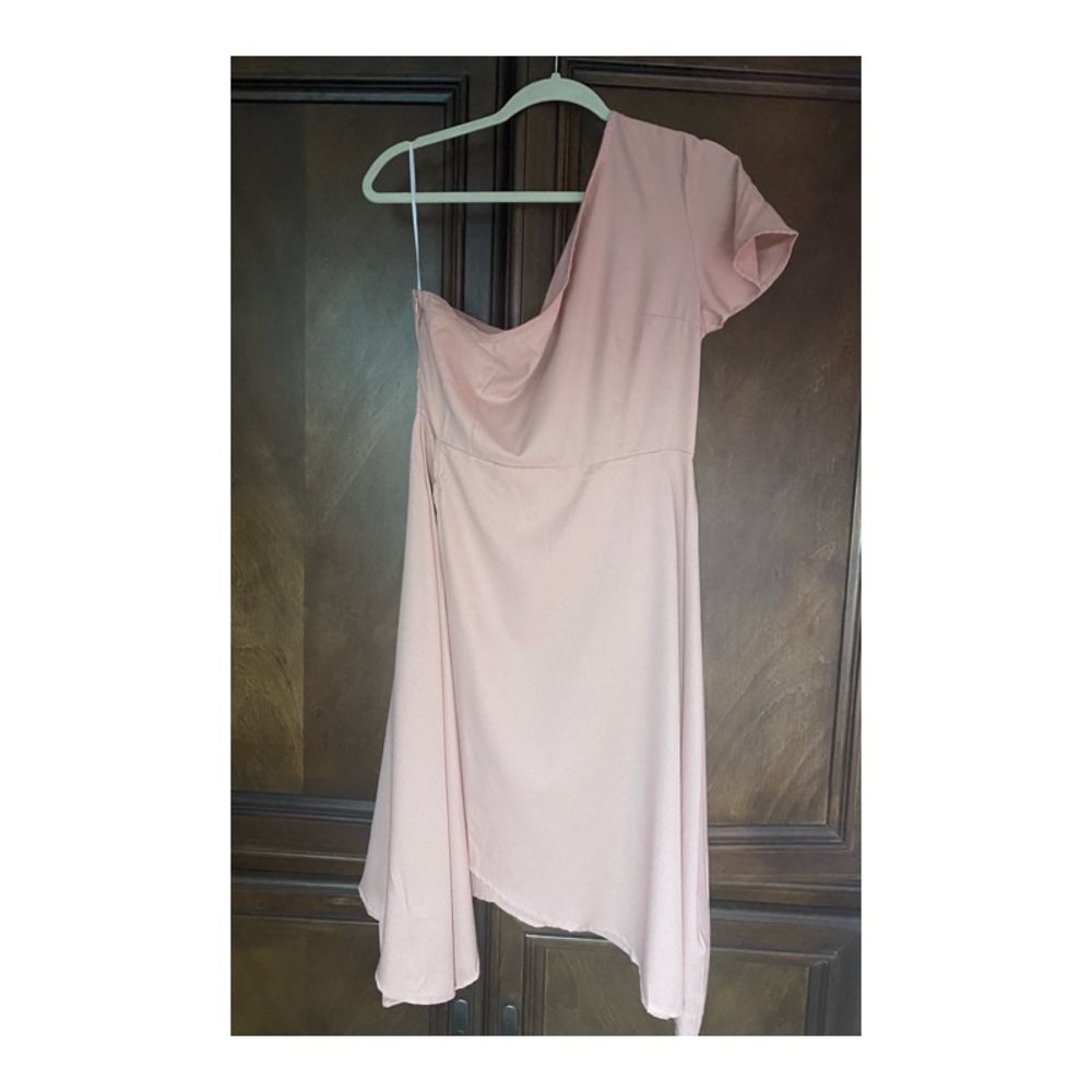 New Prettylittlething PINK dress size 12